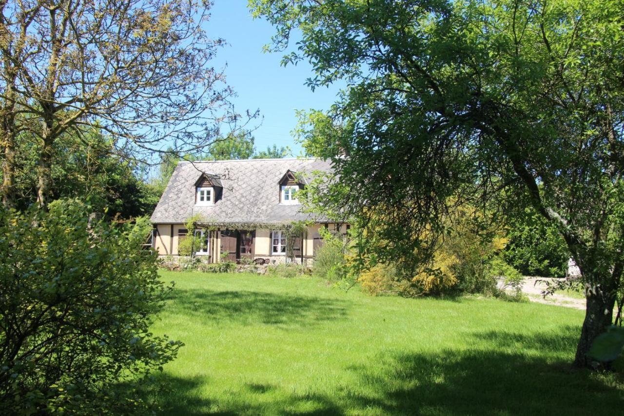 Saint-Aubin-de-Bonneval Le Pommenial De La Herissonniere מראה חיצוני תמונה